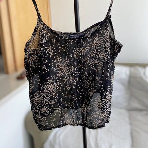 Brandy Melville Crop Top (One Size)